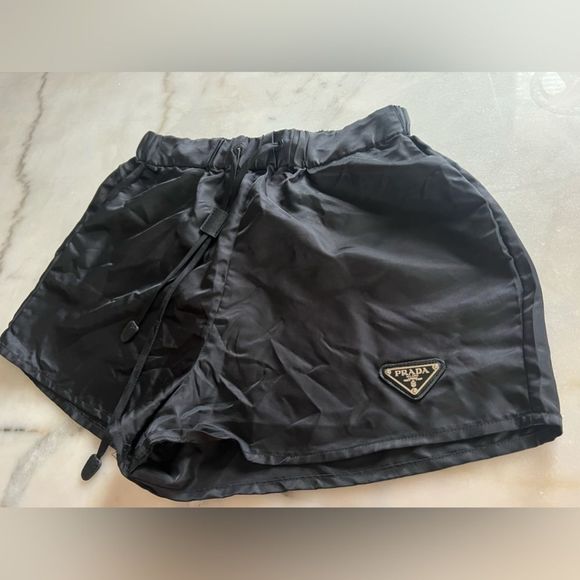PRADA RE-NYLON shorts - Picture 2 of 6